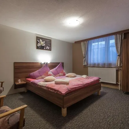 Penzión pre hostí Penzión Goraľka